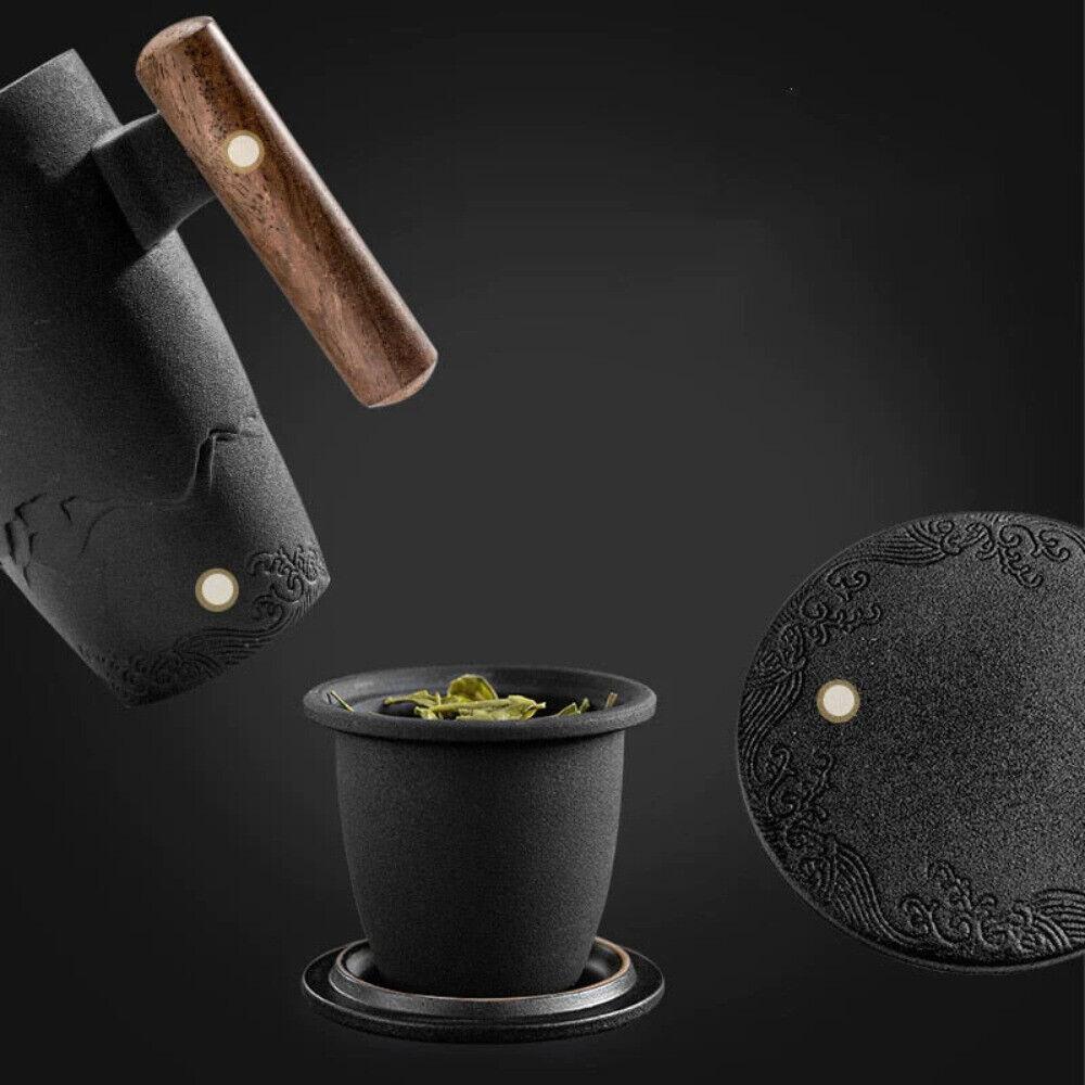 NORDTHAL Keramiktasse Kaffeetasse Teetasse Tasse mit Teesieb Holzgriff schwarz