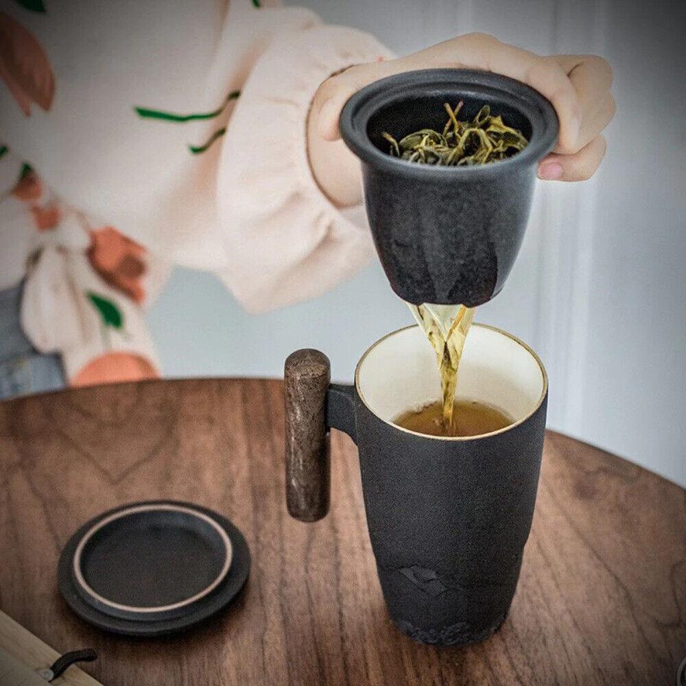 NORDTHAL Keramiktasse Kaffeetasse Teetasse Tasse mit Teesieb Holzgriff schwarz