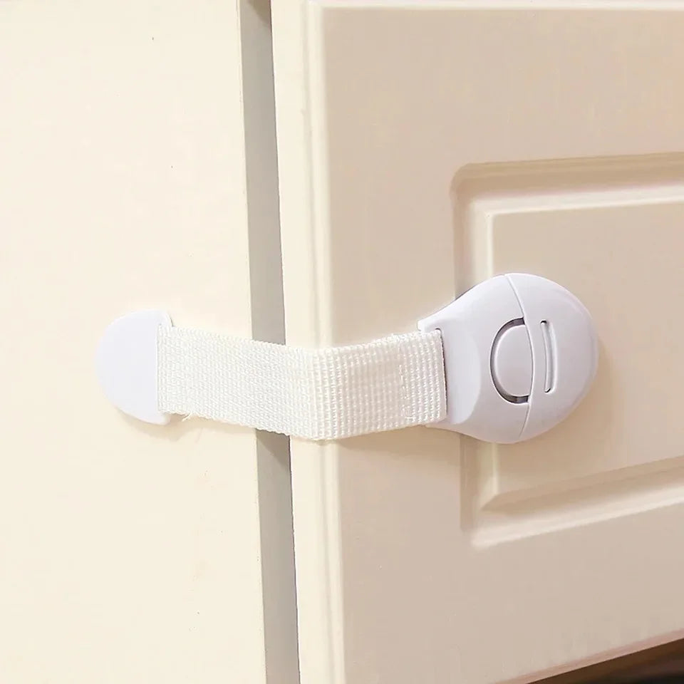 10x Baby Sicherheitsverschluss Schrank Türschloss Kindersicherung Schublade Gürtel